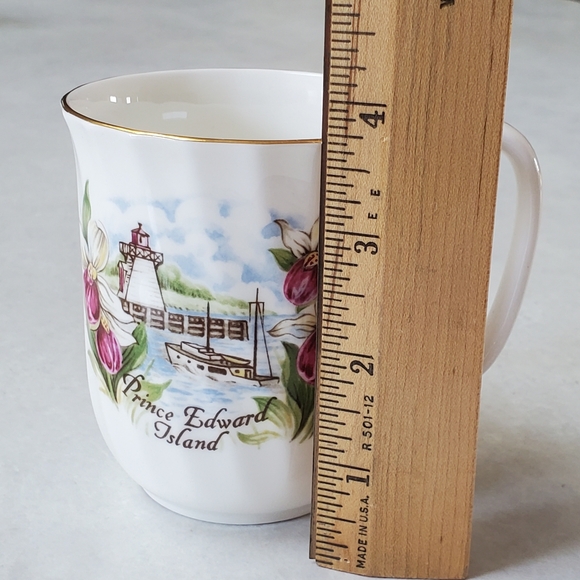 Prince Edward Island Souvenir Mug Vintage Fine Bone China by Duchess England - Picture 7 of 8
